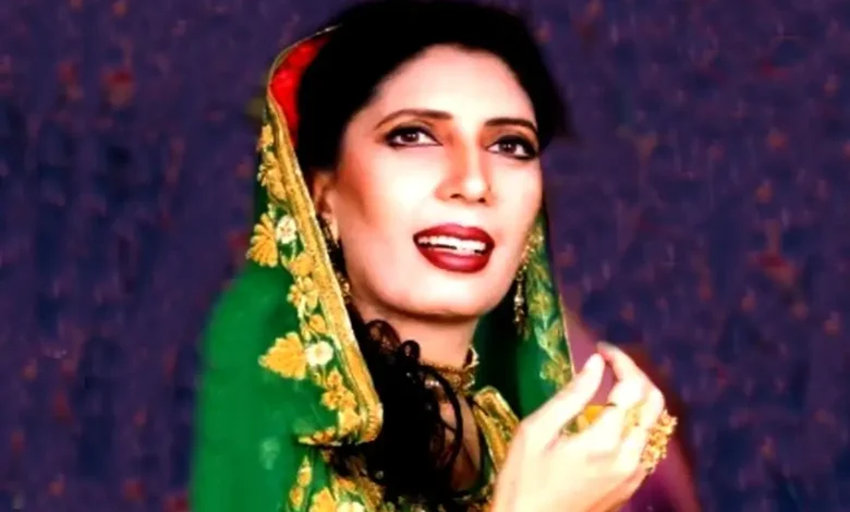 Bushra Sadiq - Bio, Top 18 Best Punjabi Folk Music